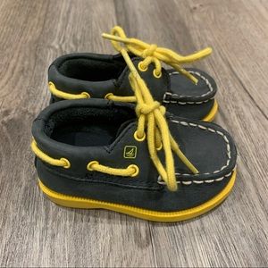 Sperry Top- Sider blue leather boat shoes leather infant 2 M Unisex yellow